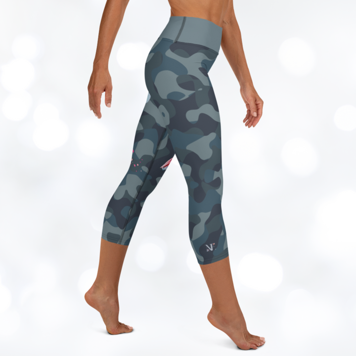 Camouflage Flower Yoga Capri Leggings