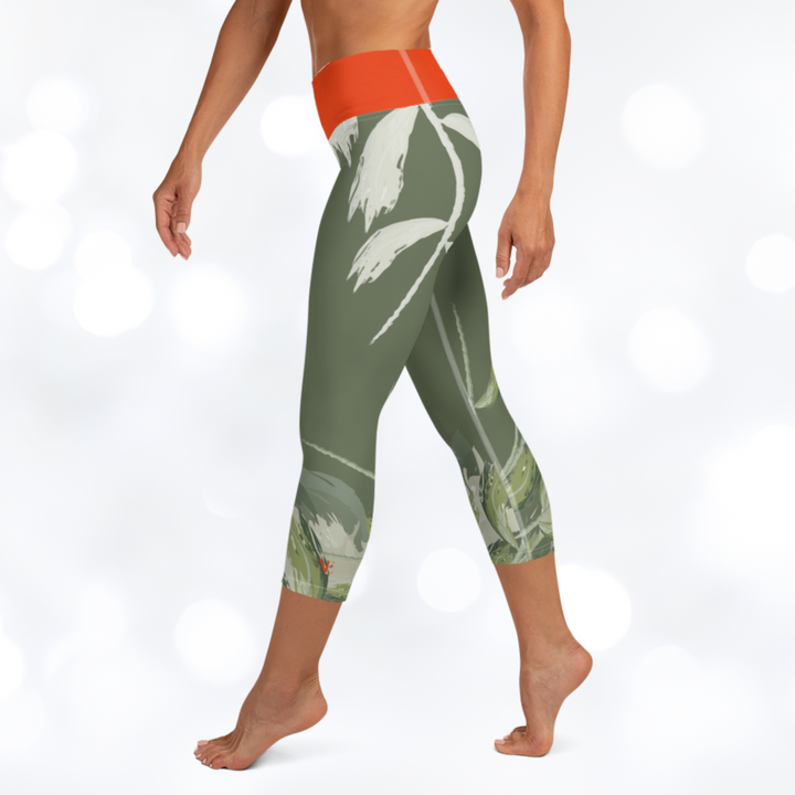 CARDINAL GREEN II Yoga Capri Leggings