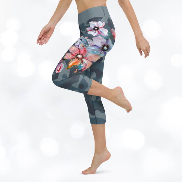 Camouflage Flower Yoga Capri Leggings