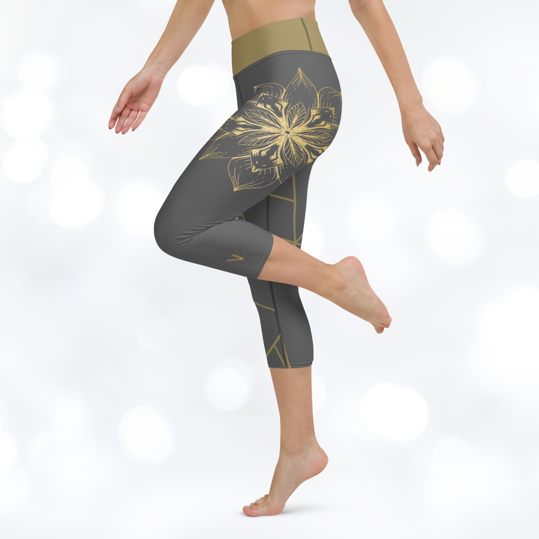 Golden FLower Yoga Capri Leggings