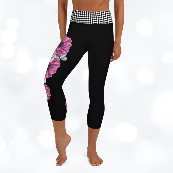 Bloom Houndstooth Yoga Capri Leggings