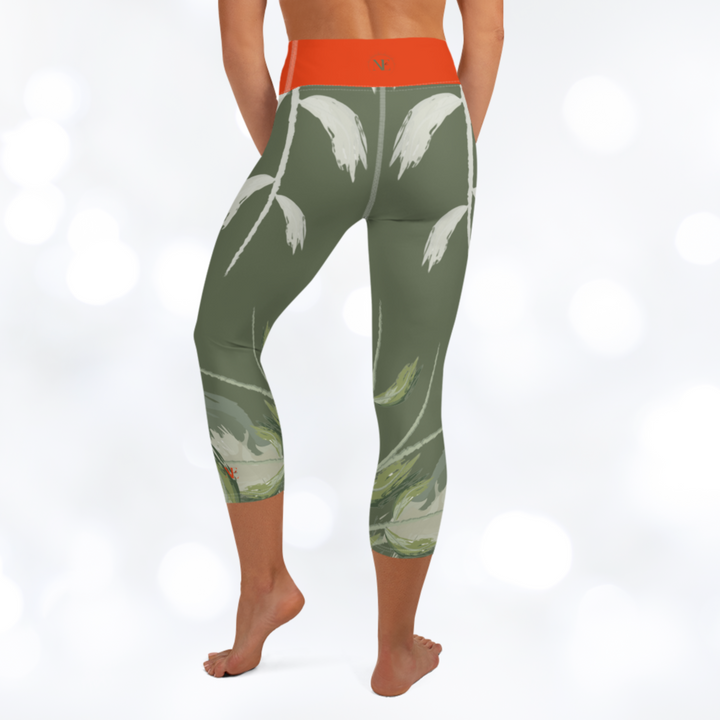 CARDINAL GREEN II Yoga Capri Leggings