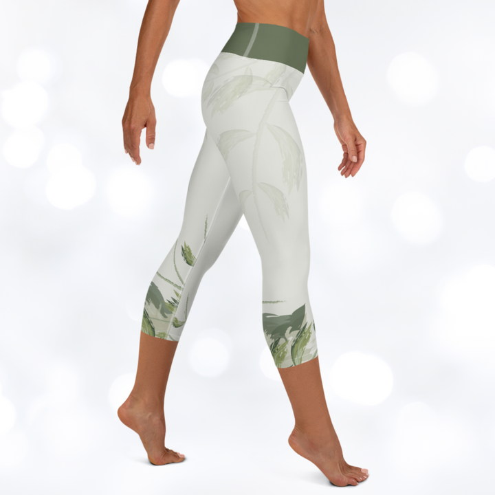 CARDINAL BEIGE Yoga Capri Leggings