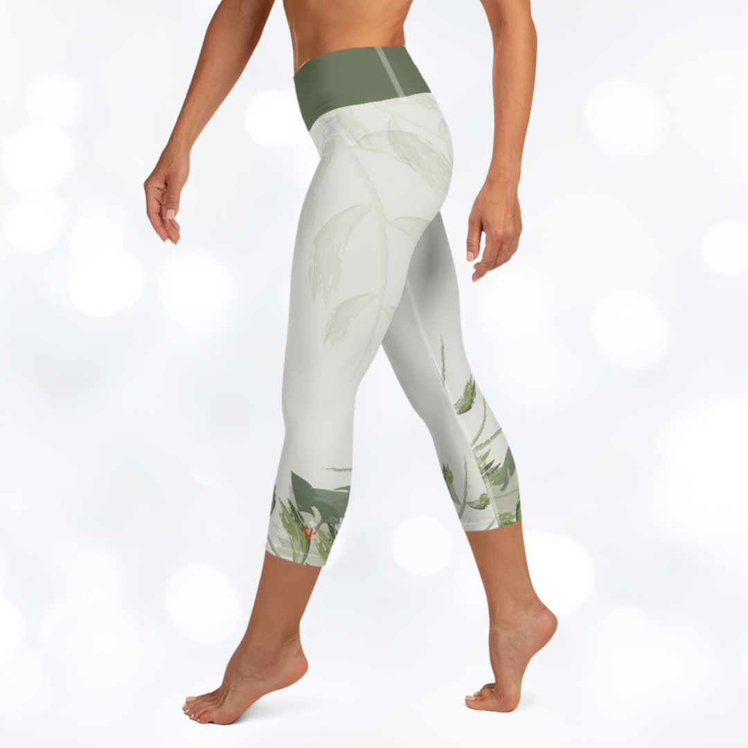 CARDINAL BEIGE Yoga Capri Leggings