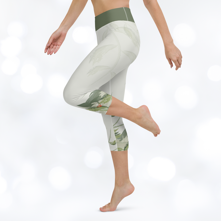 CARDINAL BEIGE Yoga Capri Leggings