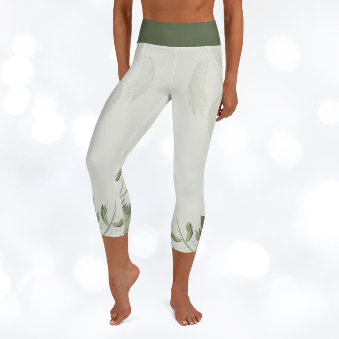 CARDINAL BEIGE Yoga Capri Leggings